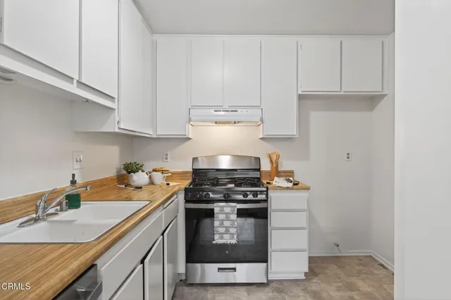 $495,000 | 1273 San Simeon Court, Unit 7, Ventura, CA 93003