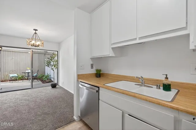 $495,000 | 1273 San Simeon Court, Unit 7, Ventura, CA 93003