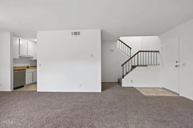 $495,000 | 1273 San Simeon Court, Unit 7, Ventura, CA 93003