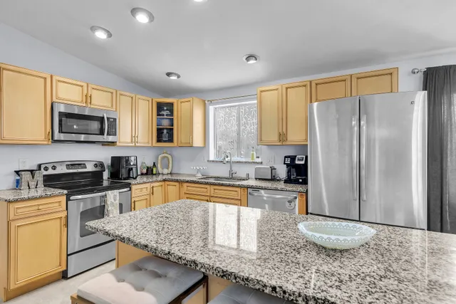 $4,000 | 117 Sandy Circle West, Big Pine Key, FL 33043