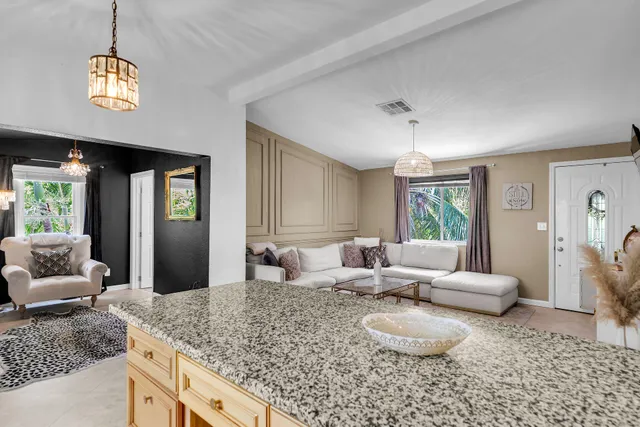 $4,000 | 117 Sandy Circle West, Big Pine Key, FL 33043