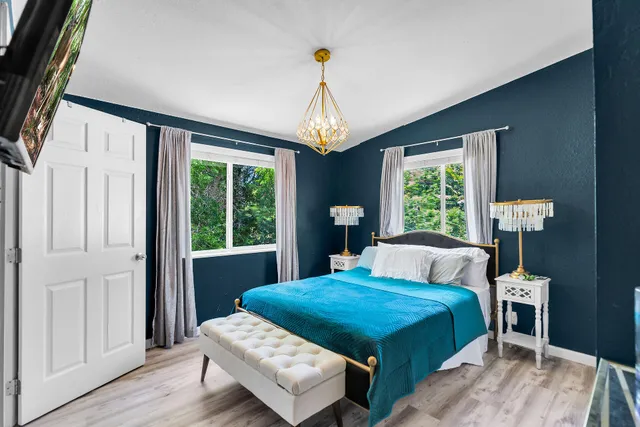 $4,000 | 117 Sandy Circle West, Big Pine Key, FL 33043