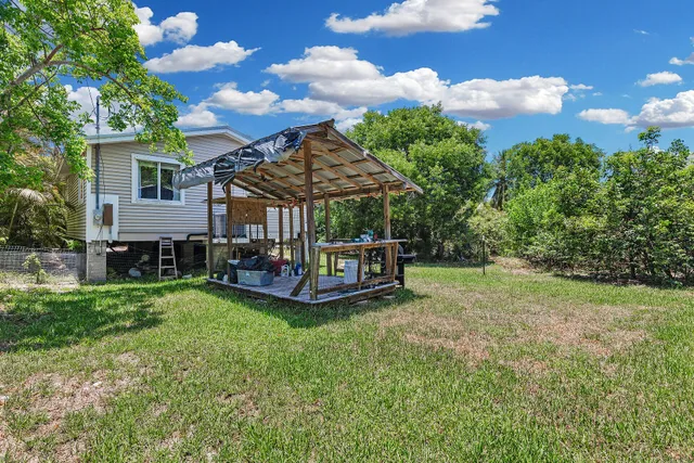 $4,000 | 117 Sandy Circle West, Big Pine Key, FL 33043