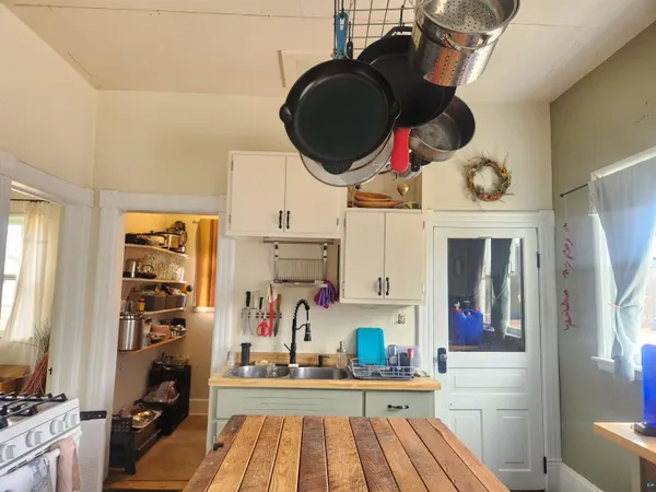 $115,000 | 1301 6th Avenue West, Ashland, WI 54806