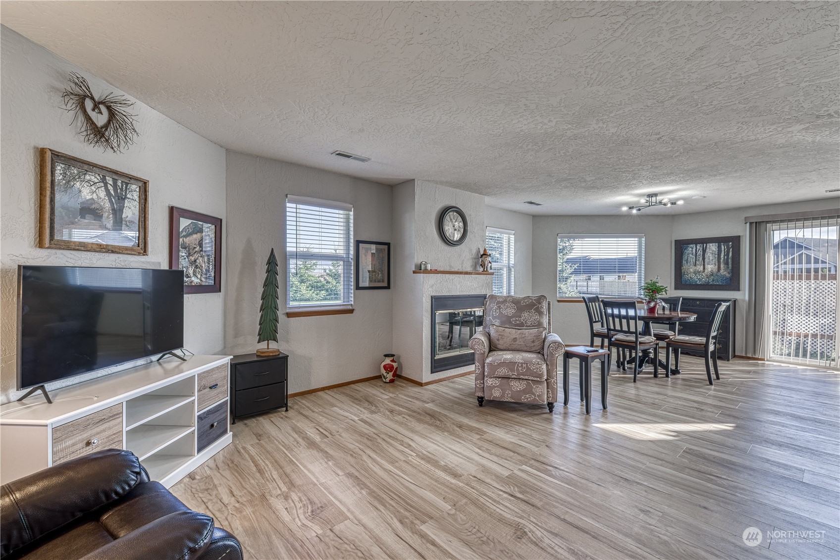 32 Trowbridge Court Sequim, WA 98382 - Photo 10 of 33