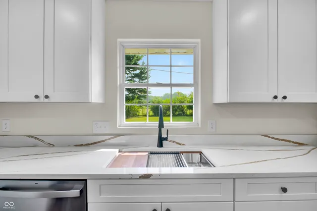 $279,000 | 2871 North Talley Road, Columbus, IN 47203