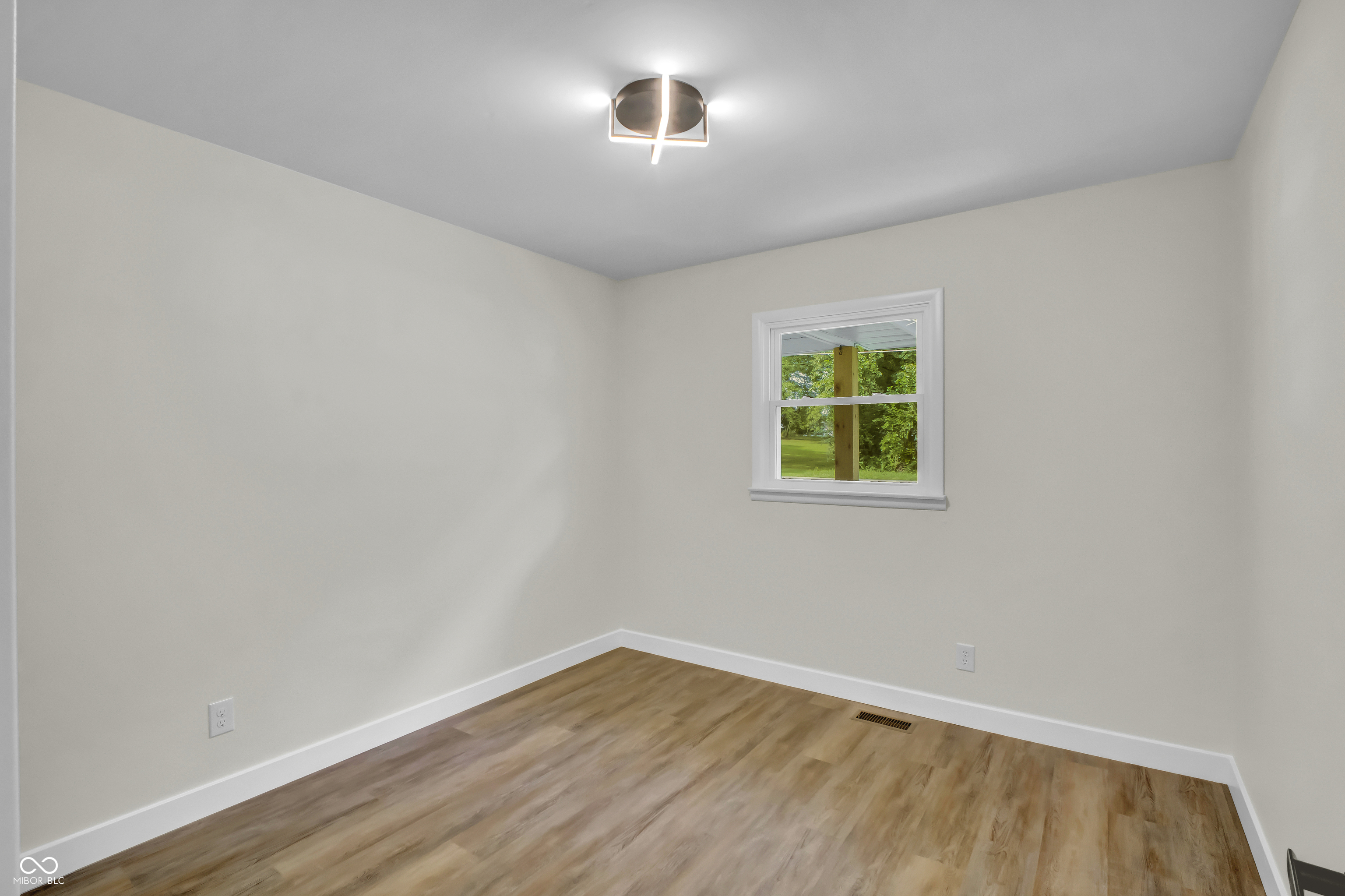 2871 North Talley Road Columbus, IN 47203 - Photo 30 of 45 Gallery Image 30