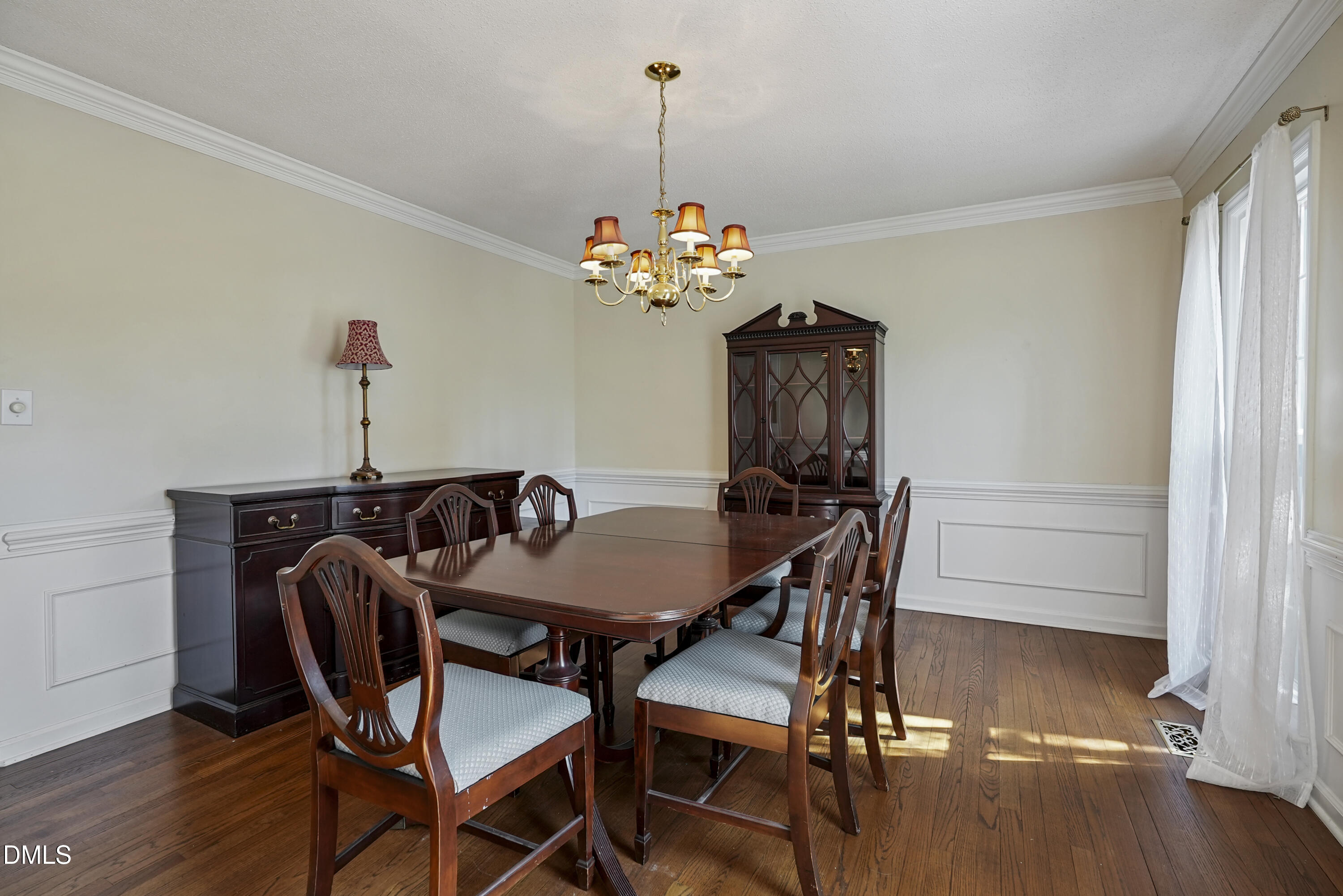 7905 Harbor Drive Raleigh, NC 27615 - Photo 13 of 53 Great Millwork