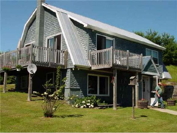 46 Coffin Road St. Johnsbury, VT 05819 - Photo 1 of 3 Gallery Image 1