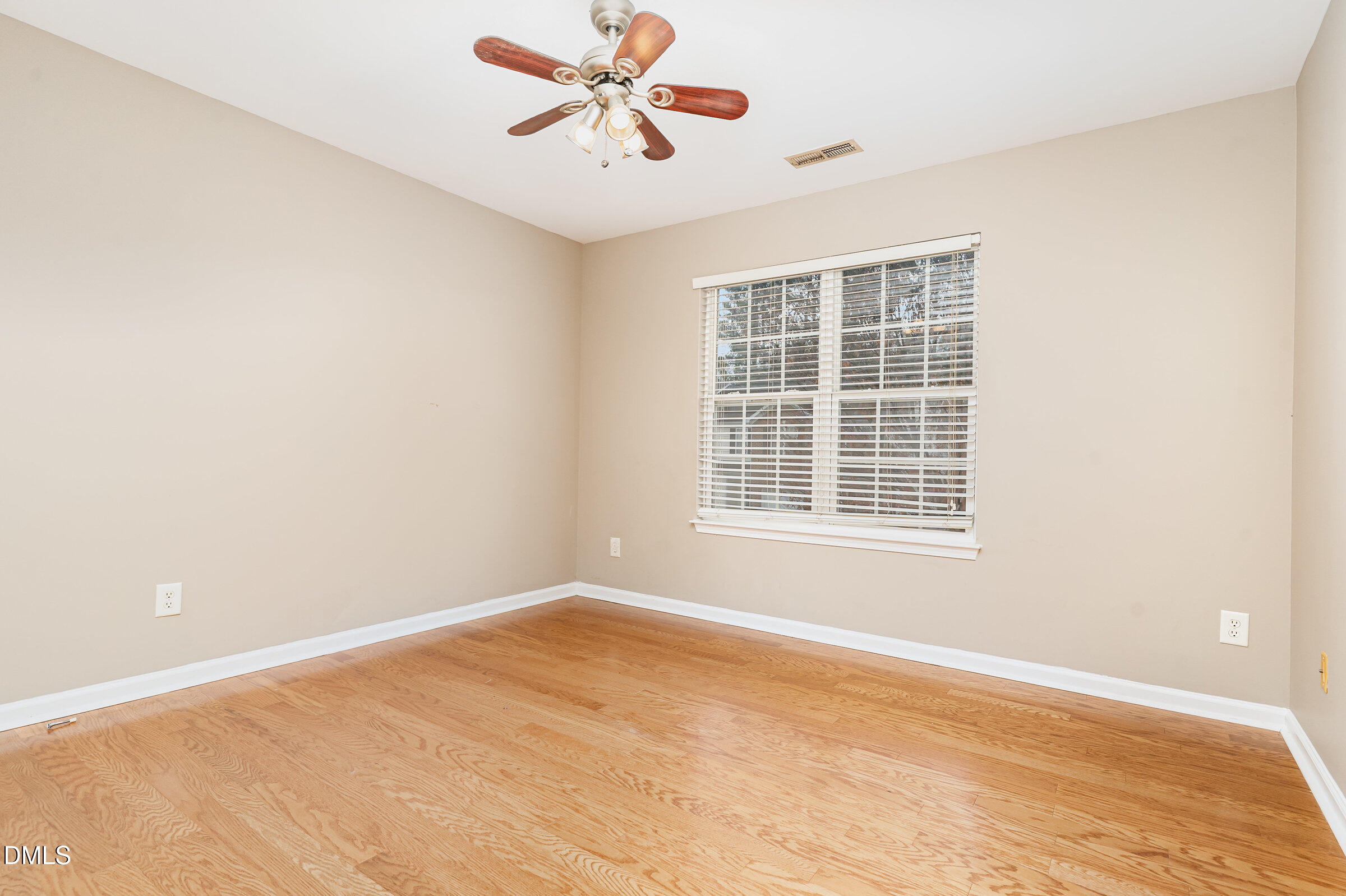 3531 Oneonta Avenue Raleigh, NC 27604 - Photo 26 of 32 a view of an empty room with a window