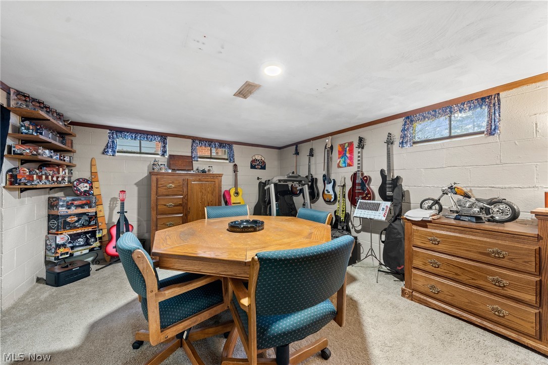 7635 Hoertz Road Cleveland, OH 44134 - Photo 28 of 30