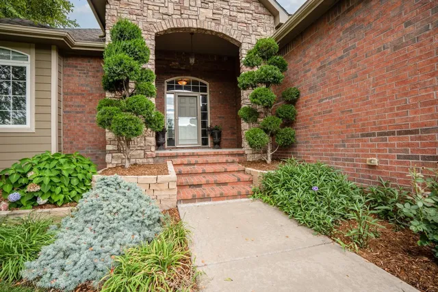 $475,000 | 2413 Fairway Lane, Derby, KS 67037