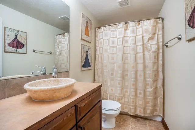 $475,000 | 2413 Fairway Lane, Derby, KS 67037