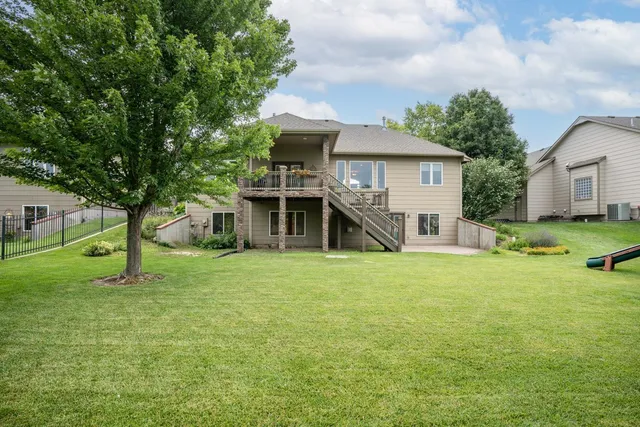 $475,000 | 2413 Fairway Lane, Derby, KS 67037