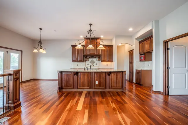 $475,000 | 2413 Fairway Lane, Derby, KS 67037