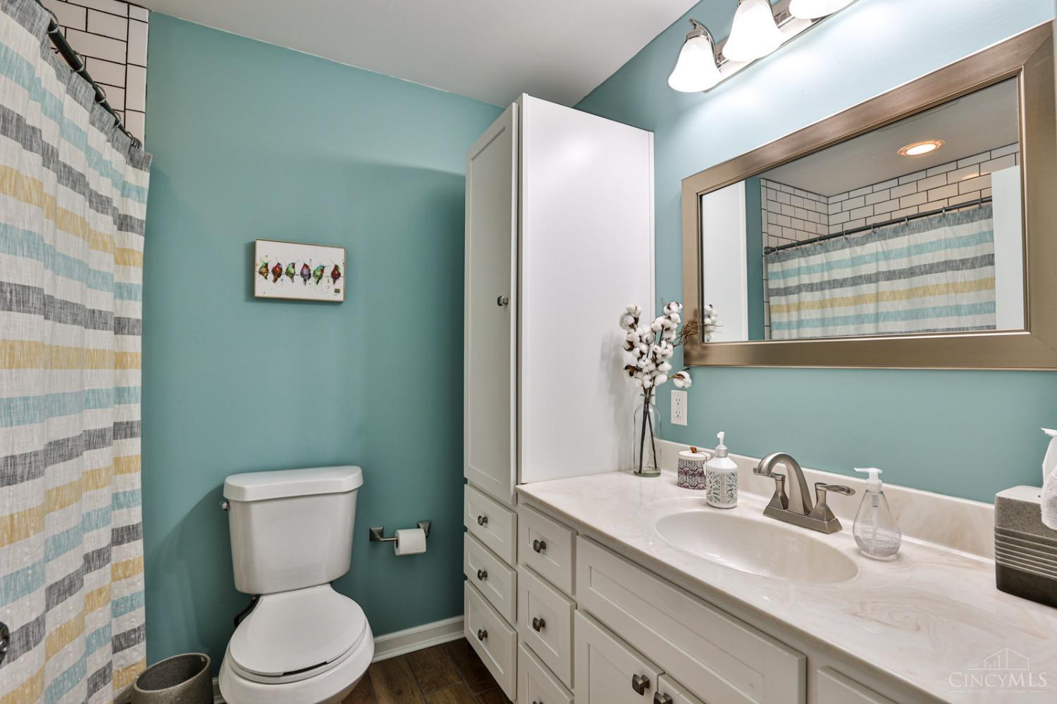 10375 Deerfield Road Montgomery, OH 45242 - Photo 17 of 29 Gallery Image 17