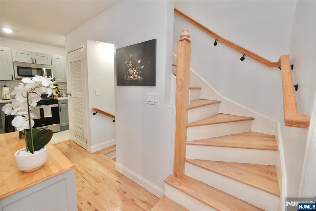 189 Summit Cross Rutherford, NJ 07070 - Photo 25 of 44