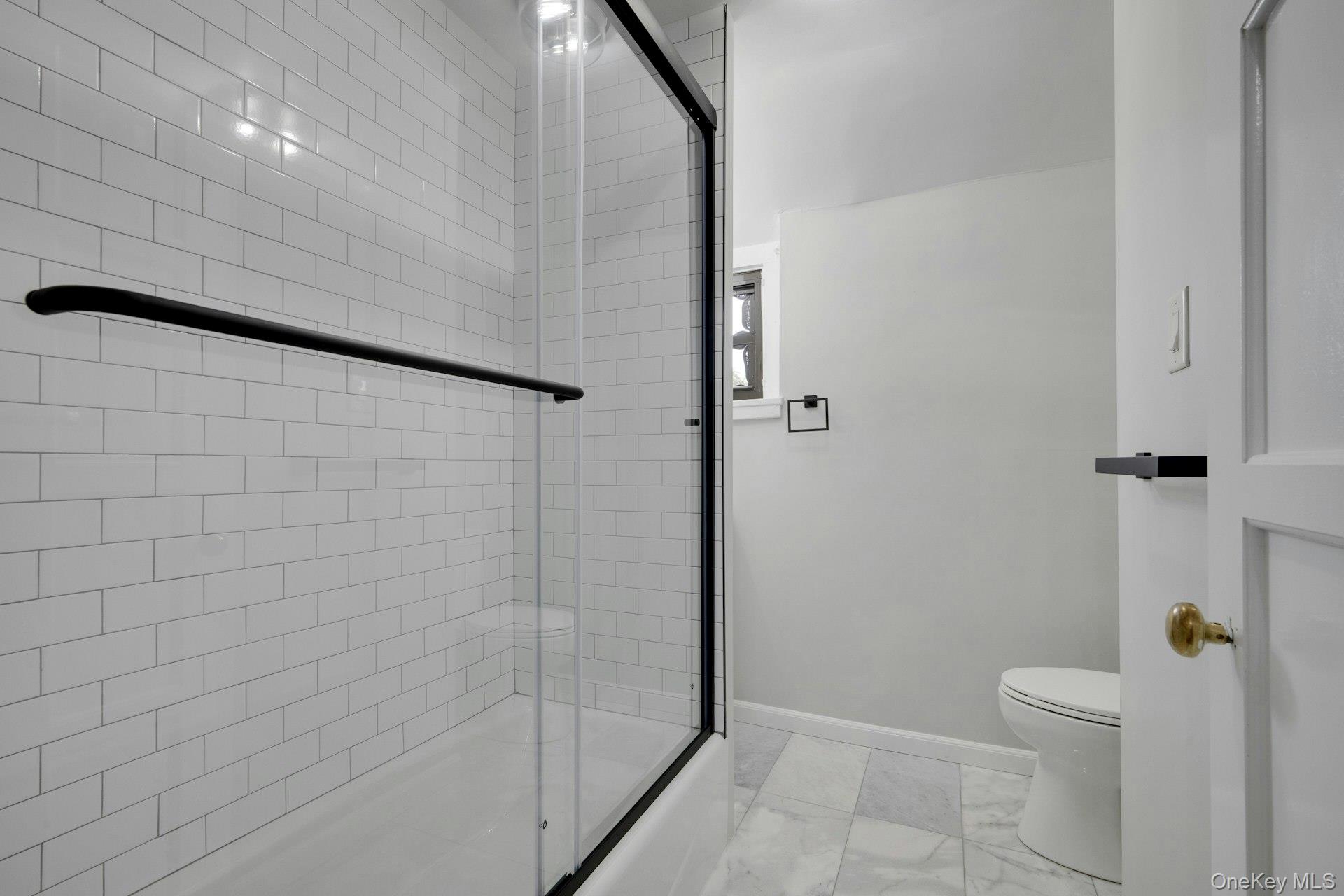 64 Kensington Road Bronxville, NY 10708 - Photo 16 of 22 Gallery Image 16