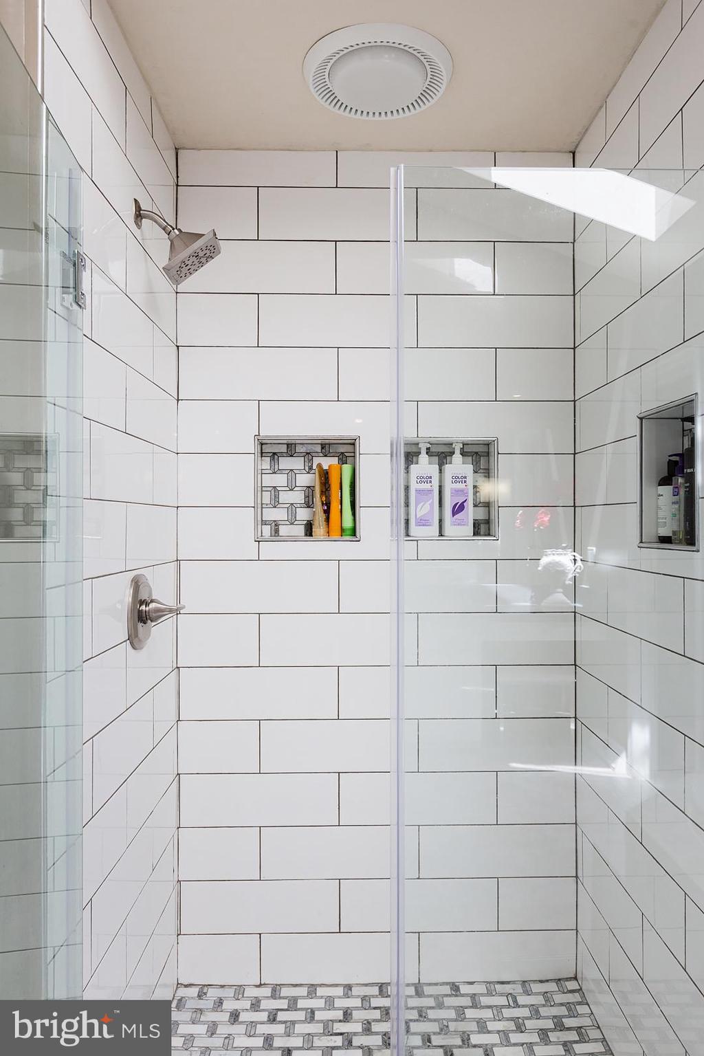 160 Olde Field Drive Lititz, PA 17543 - Photo 29 of 56 New tiled shower