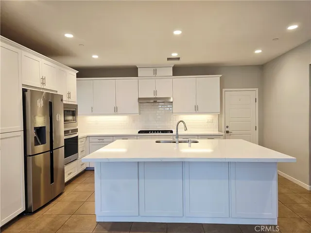 $1,398,000 | 132 Modjeska, Irvine, CA 92618