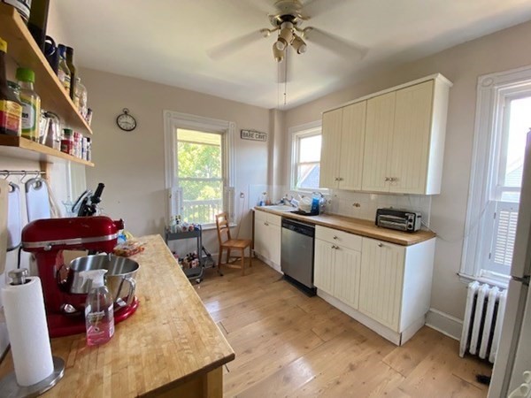 124 Calumet Street, Unit 3 Boston, MA 02120 - Photo 14 of 24