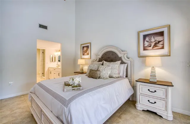 $565,000 | 1312 Pasadena Avenue South, Unit 14, South Pasadena, FL 33707