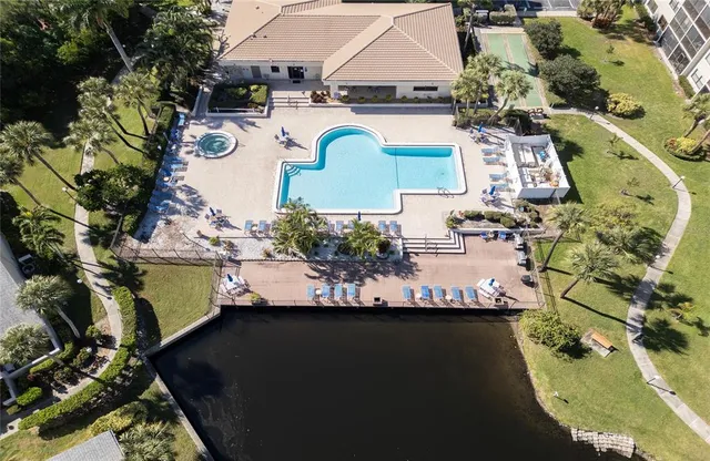 $565,000 | 1312 Pasadena Avenue South, Unit 14, South Pasadena, FL 33707