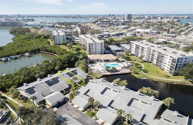 $565,000 | 1312 Pasadena Avenue South, Unit 14, South Pasadena, FL 33707