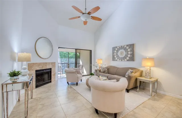 $565,000 | 1312 Pasadena Avenue South, Unit 14, South Pasadena, FL 33707
