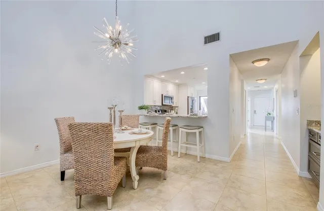 $565,000 | 1312 Pasadena Avenue South, Unit 14, South Pasadena, FL 33707