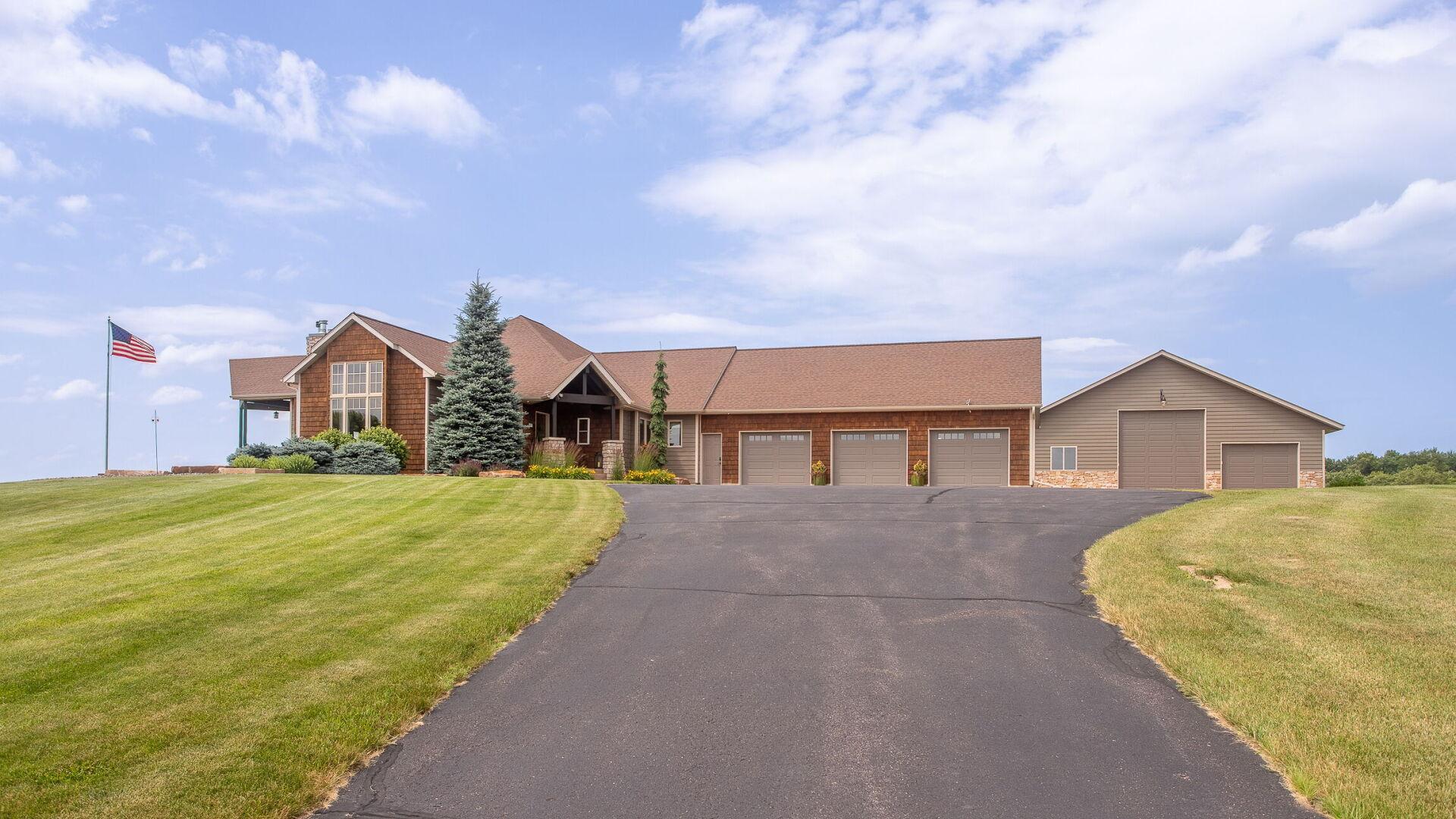 7726 County Road Chippewa Falls, WI 54729 - Photo 2 of 83