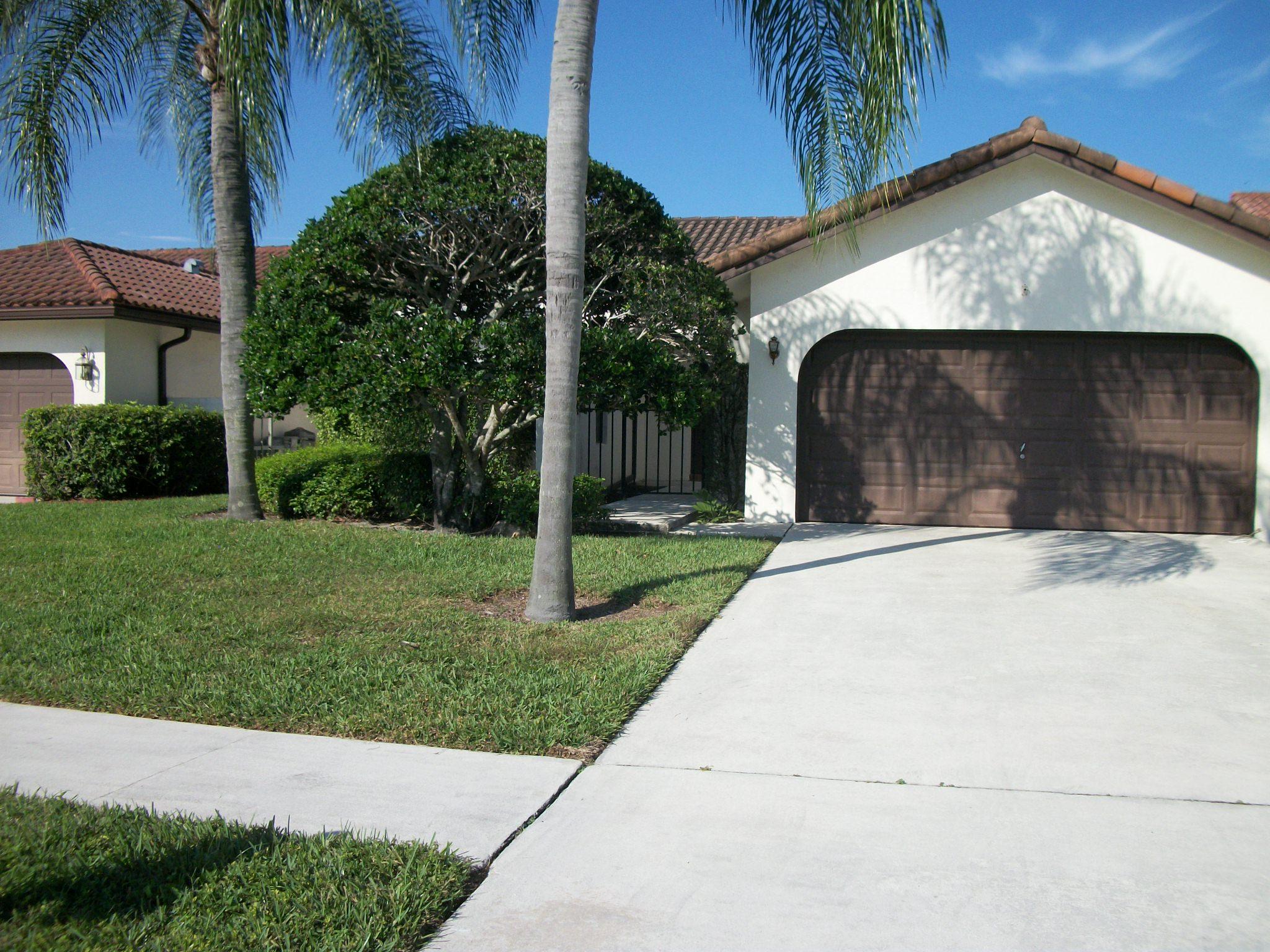 7606 Solimar Circle Boca Raton, FL 33433 - Photo 1 of 31 Exterior