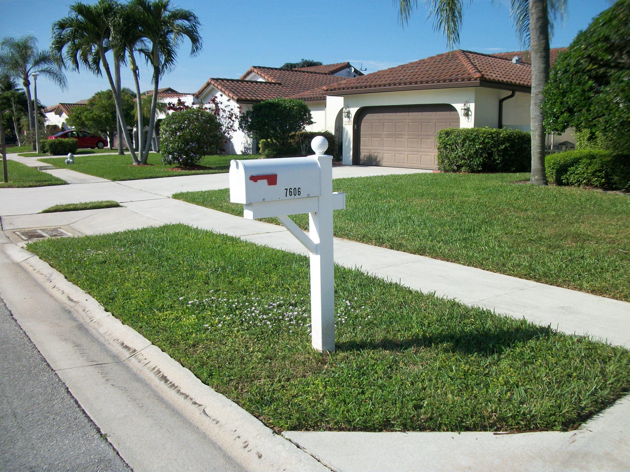 7606 Solimar Circle Boca Raton, FL 33433 - Photo 2 of 31 Exterior 2
