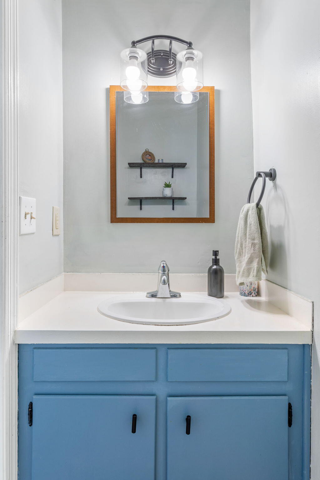 1150 Julian Clark Road, Unit 31 Charleston, SC 29412 - Photo 15 of 34 Bathroom