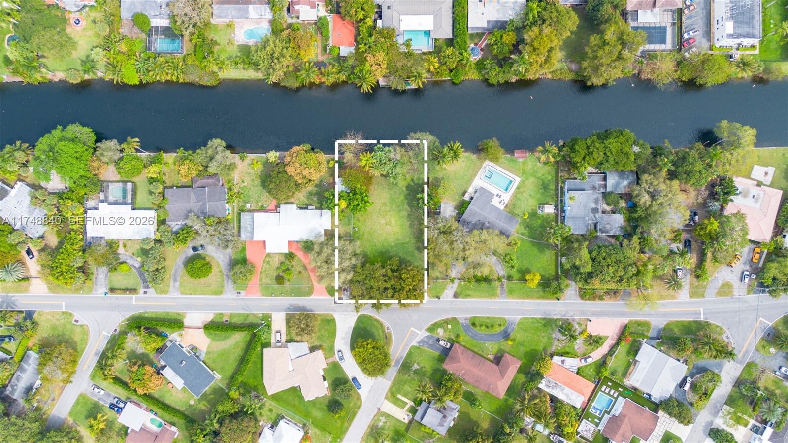 11701 West Biscayne Canal Road Miami, FL 33161 - Photo 6 of 14 view of an outdoor space