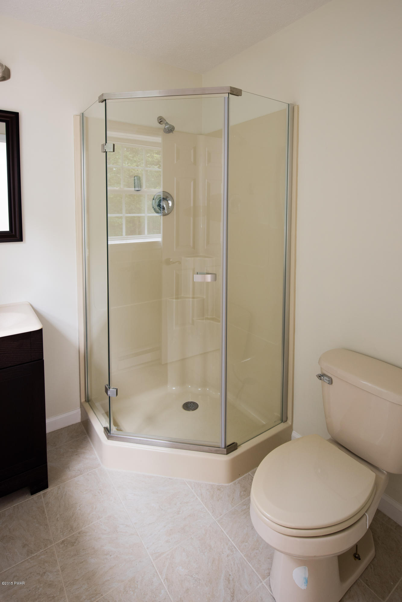102 Meadow Ridge Acres Road Dingmans Ferry, PA 18328 - Photo 19 of 24 Gallery Image 19
