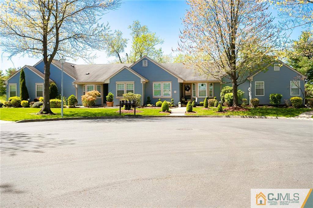 17D Andrew Jackson Ct