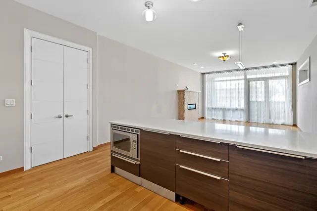 $585,000 | 2424 West Chicago Avenue, Unit 201, Chicago, IL 60622