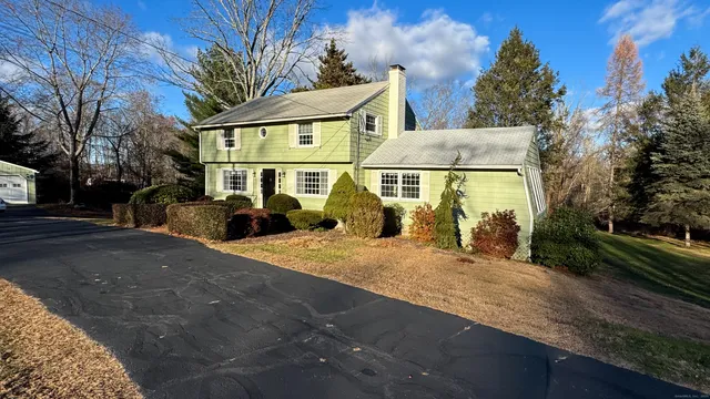 $399,900 | 338 Main Street, Hampton, CT 06247