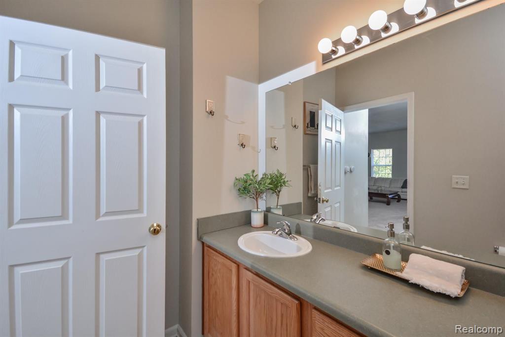 22684 Goddard Road Taylor, MI 48180 - Photo 10 of 19