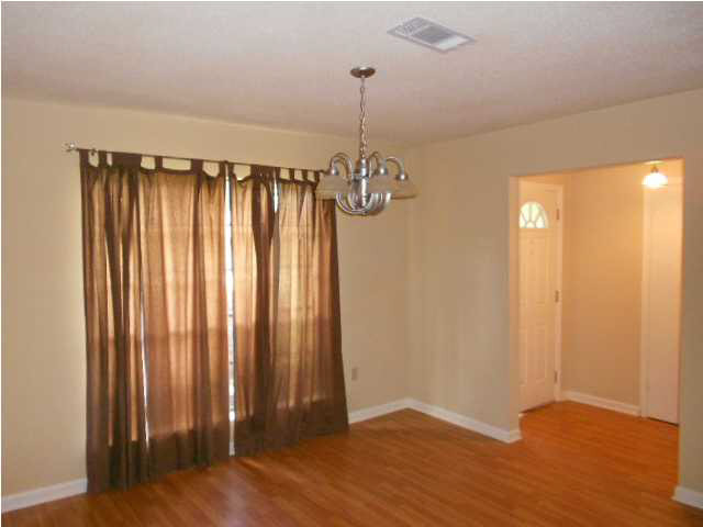 121 Cumberland Road Brandon, MS 39047 - Photo 3 of 8 Formal Dining