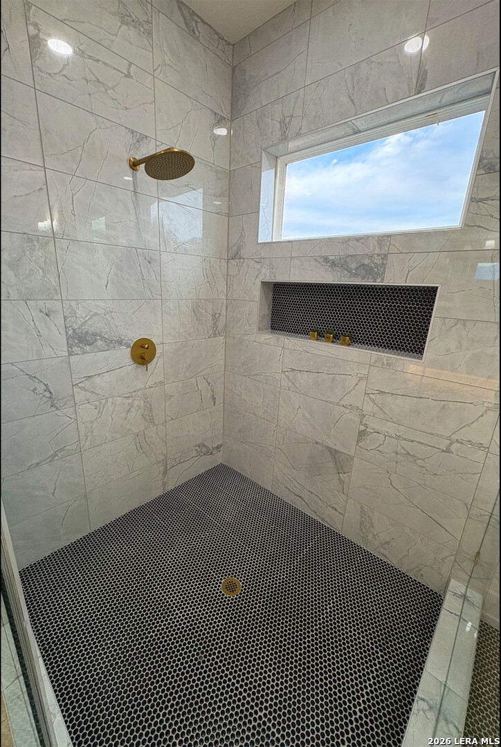 11010 Nina Ridge San Antonio, TX 78255 - Photo 21 of 44