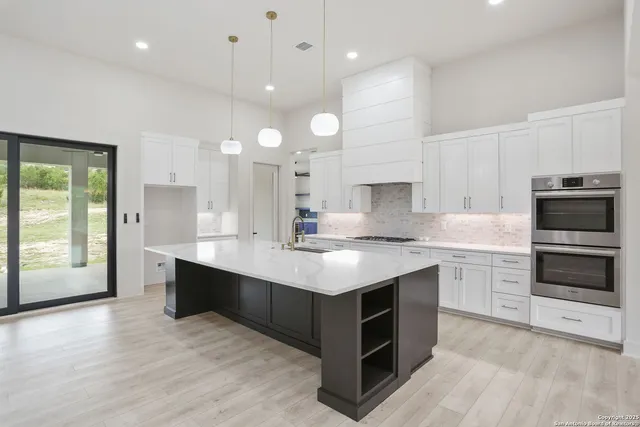 $1,159,999 | 11010 Nina Ridge, San Antonio, TX 78255