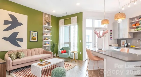 $2,382 | 650 East Brooklyn Vlg Avenue, Unit B1, Charlotte, NC 28202