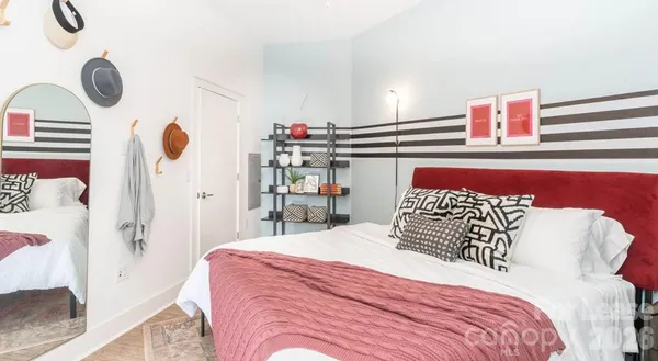 $2,382 | 650 East Brooklyn Vlg Avenue, Unit B1, Charlotte, NC 28202