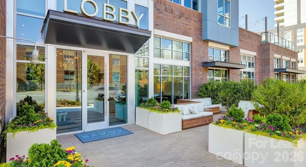 $2,382 | 650 East Brooklyn Vlg Avenue, Unit B1, Charlotte, NC 28202