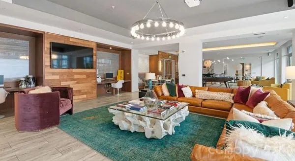 $2,382 | 650 East Brooklyn Vlg Avenue, Unit B1, Charlotte, NC 28202
