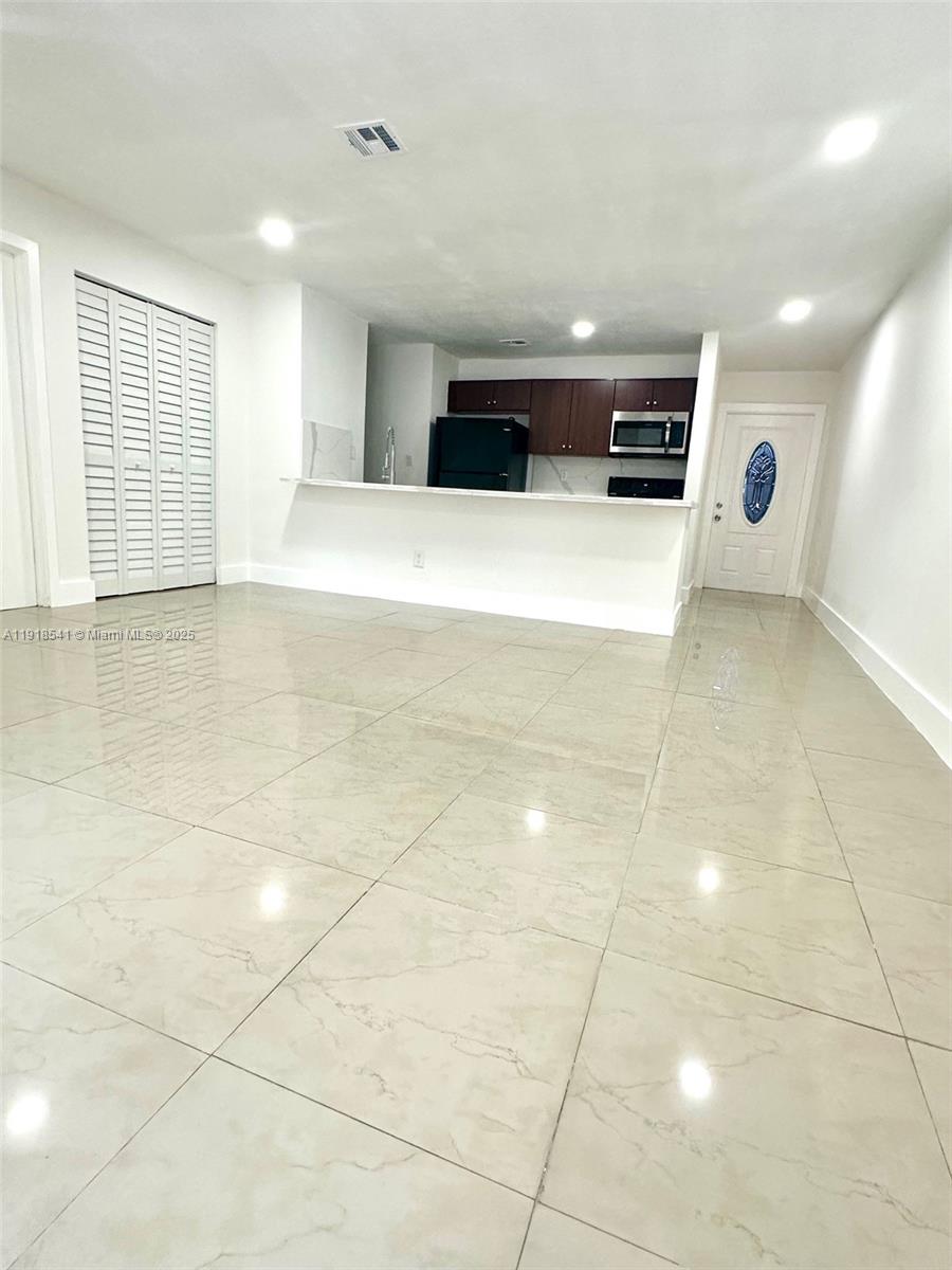 3947 Northwest 207 St Road Miami Gardens, FL 33055 - Photo 7 of 23