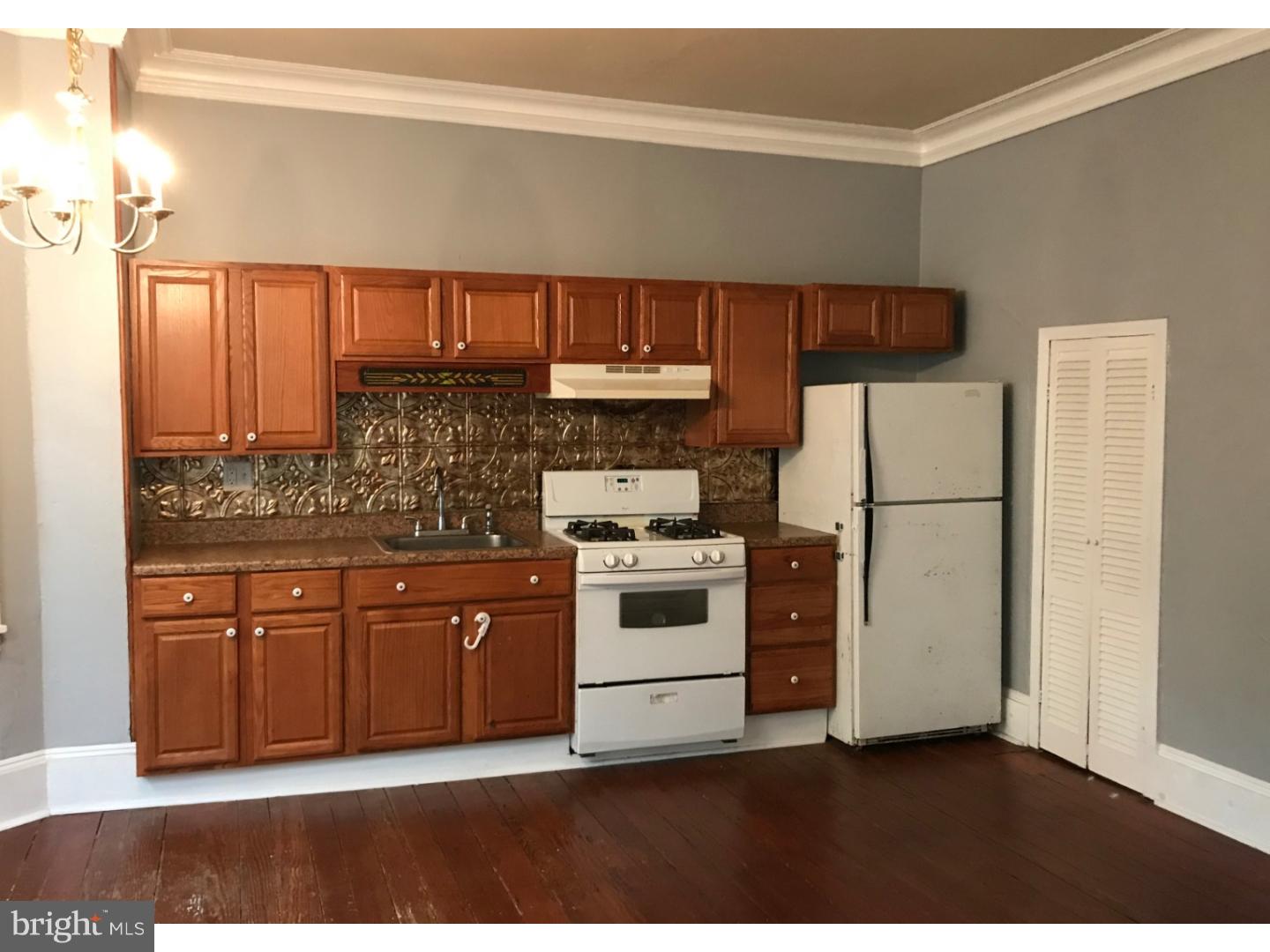 86 Pine Street, Unit 1 Mount Holly, NJ 08060 - Photo 5 of 7