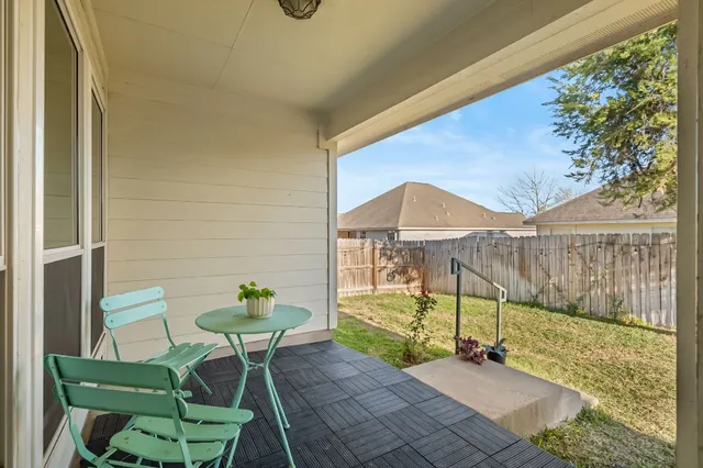 $335,000 | 164 Johnnys Way, Kyle, TX 78640